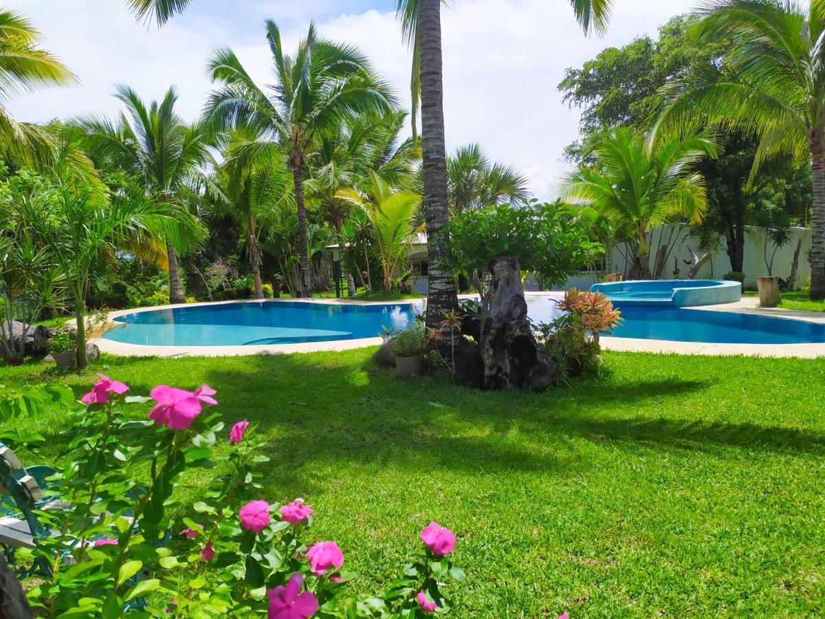 Villas Montserrat Wellness Center Guadalupe  Exterior photo